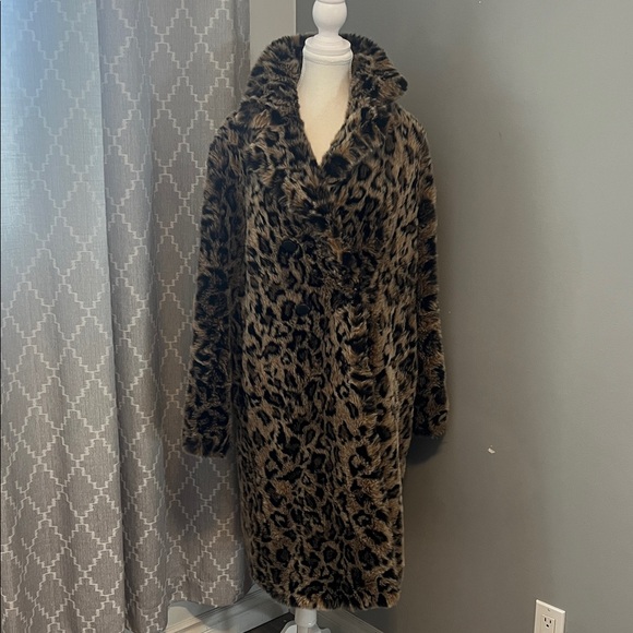 Zara Jackets & Blazers - Zara Brown Leopard Print Teddy Jacket